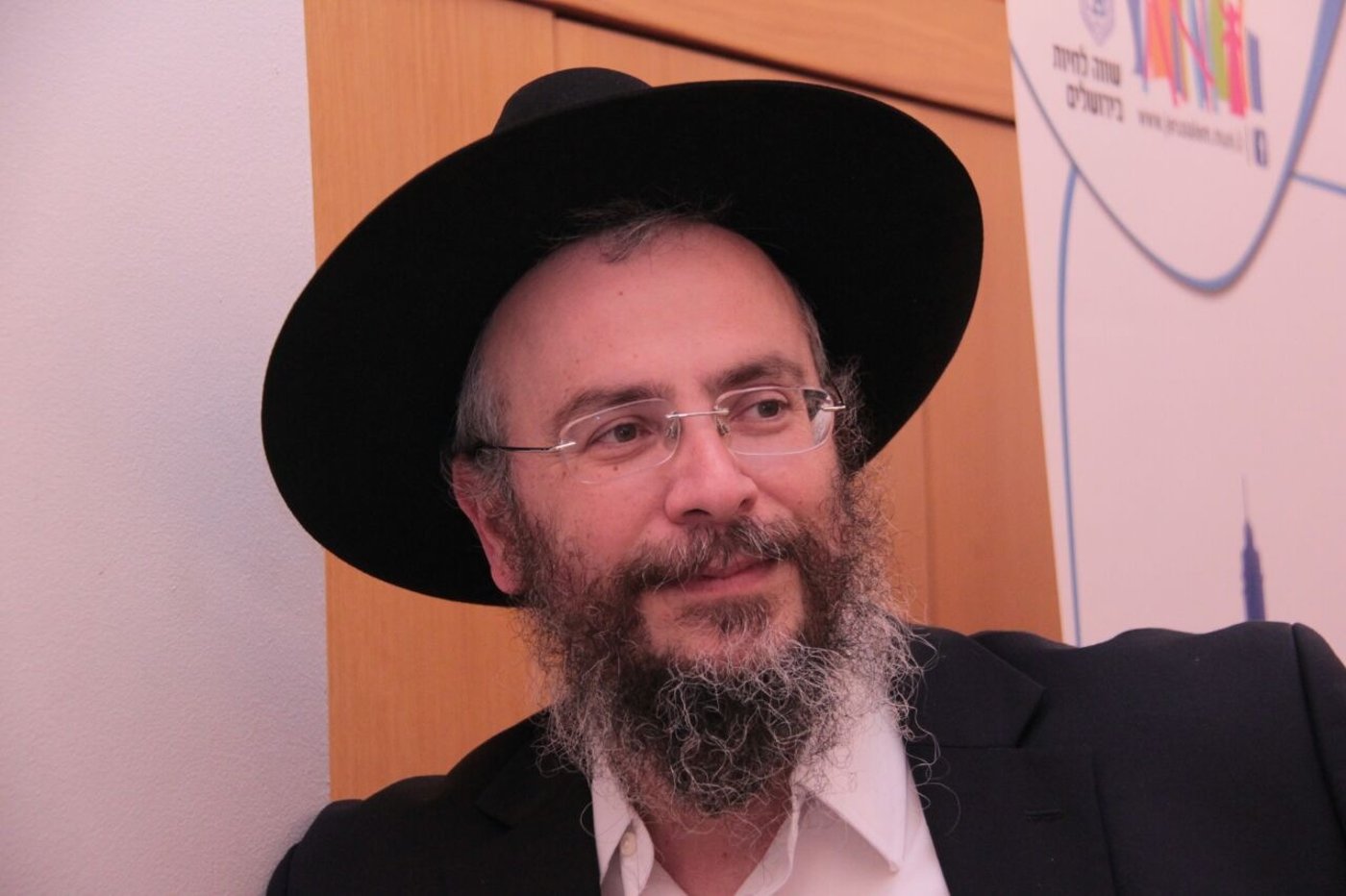 הקרב על רבנות ירושלים: החלה ספירת הקולות • עדכונים שוטפים