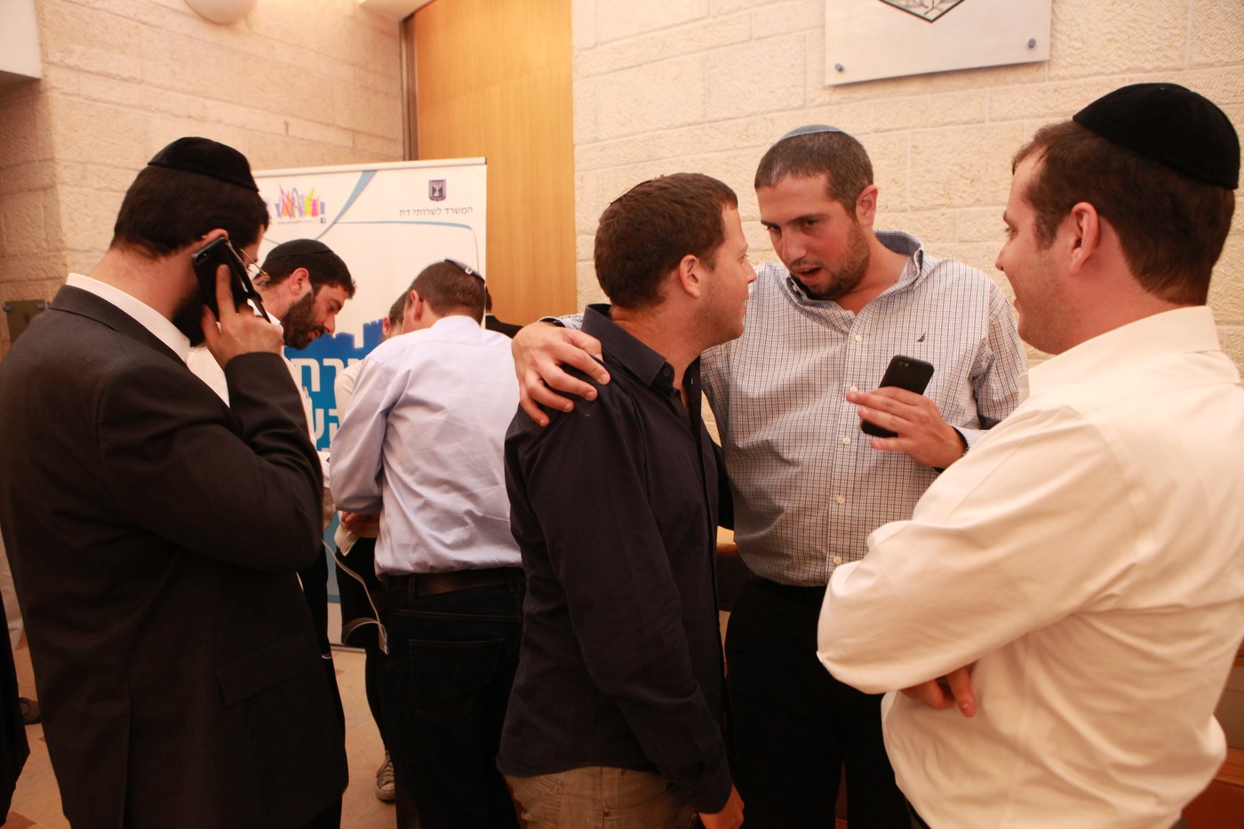 הקרב על רבנות ירושלים: החלה ספירת הקולות • עדכונים שוטפים