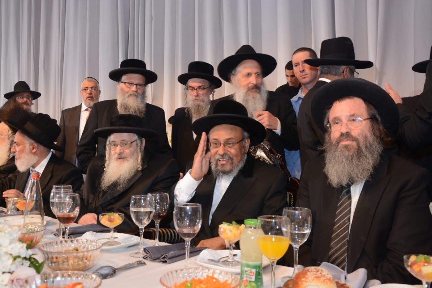 גלריה: שמחת נישואי בן האדמו"ר רבי אבנר עפג'ין