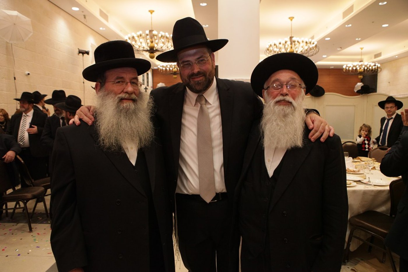 לייזר ראוכברגר חיתן, החבר'ה באו לאחל מזל טוב • גלריה