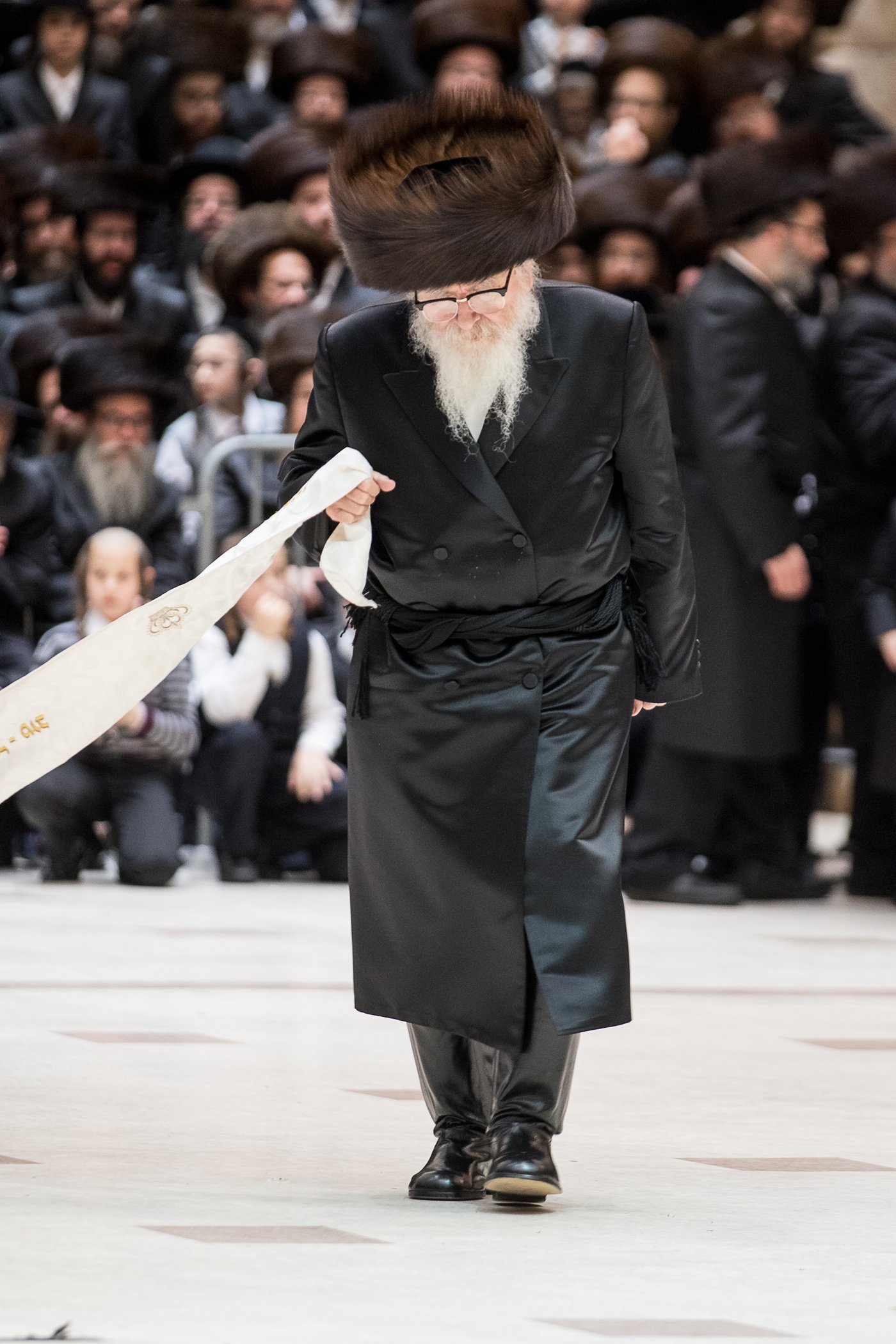 גלריה: נכד הרבי מרחמסטריווקא התחתן