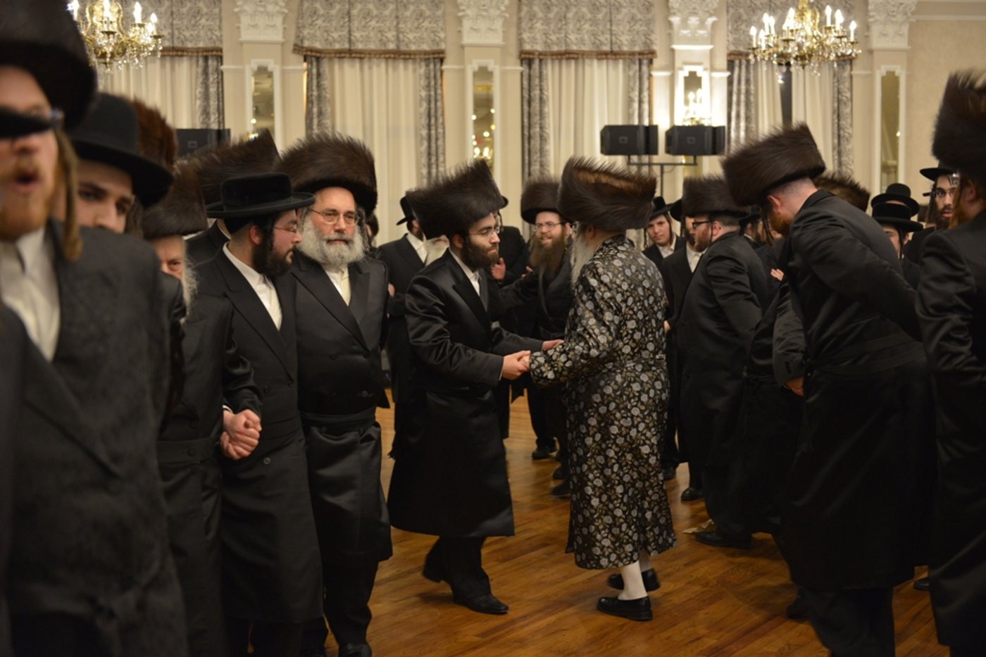 סאטמר צהלה: ה"הויז בחור" התחתן • גלריה