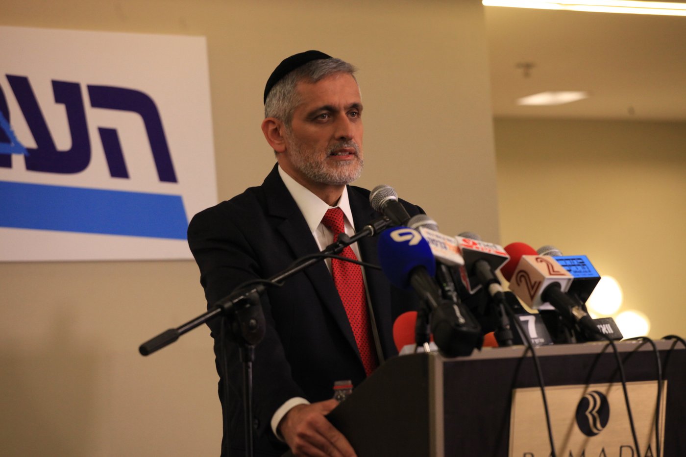 אלי ישי פרש מש"ס: "אני עוזב את המפלגה, אבל לא את הדרך"