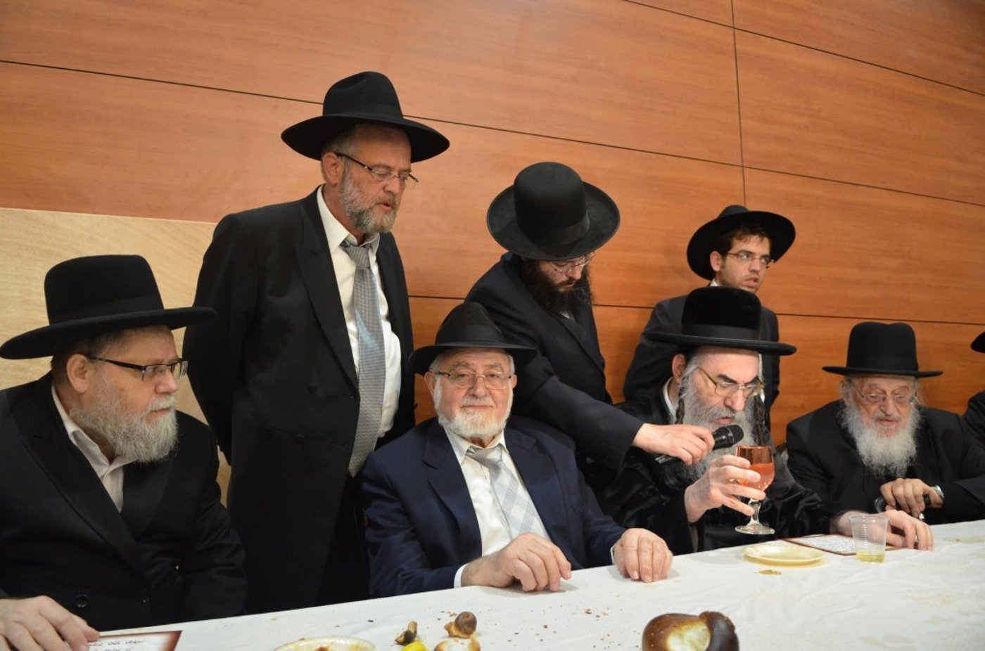 גלריה: הגרמ"צ ברגמן חיתן נכד, כולם באו