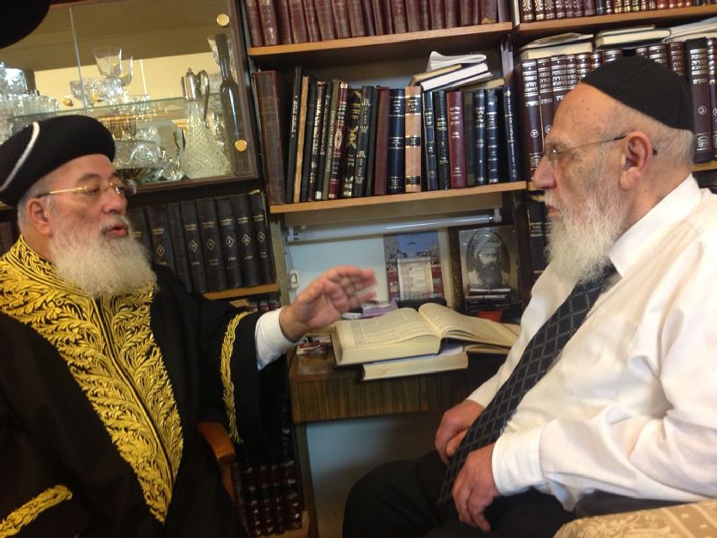 פרסום ראשון: הגר"ש עמאר נכנס למעונו של הגר"ש כהן