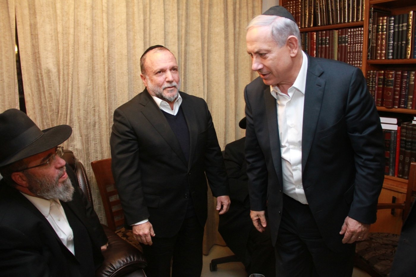ראש הממשלה ניחם את הגר"ש כהן על פטירת אחותו