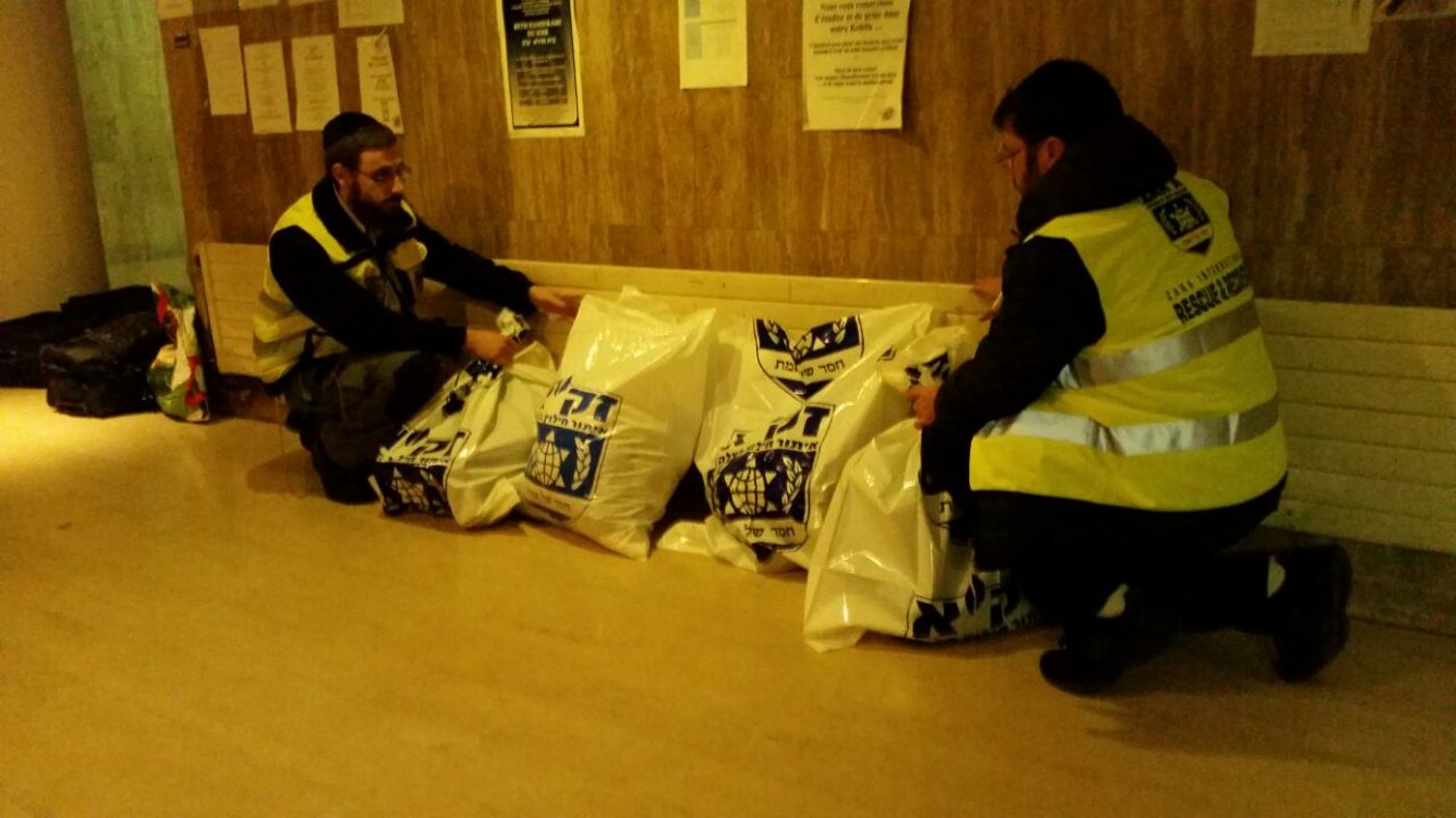 תיעוד: מתנדבי זק"א טיפלו והכינו את גופות הנרצחים
