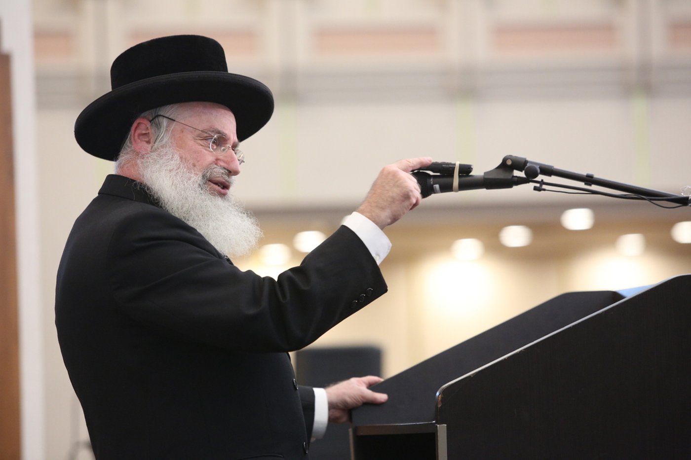 תיעוד: פתיחת 'ירחי כלה' של אגודת ישראל באמריקה