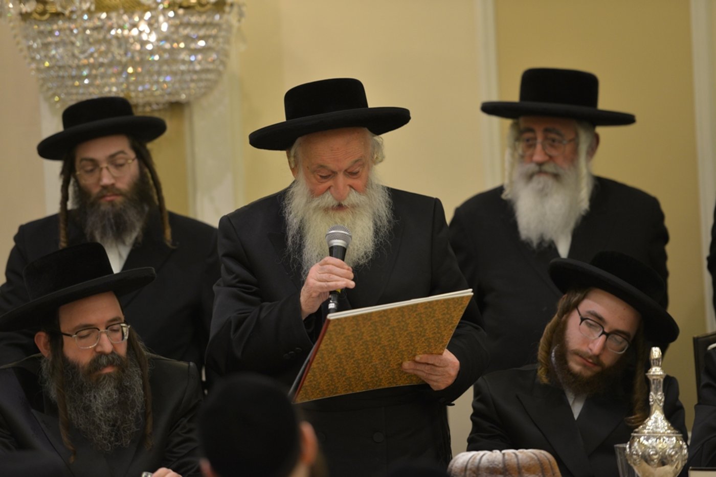 גלריה: שמחת התנאים לנכד האדמו"ר מסאטמר
