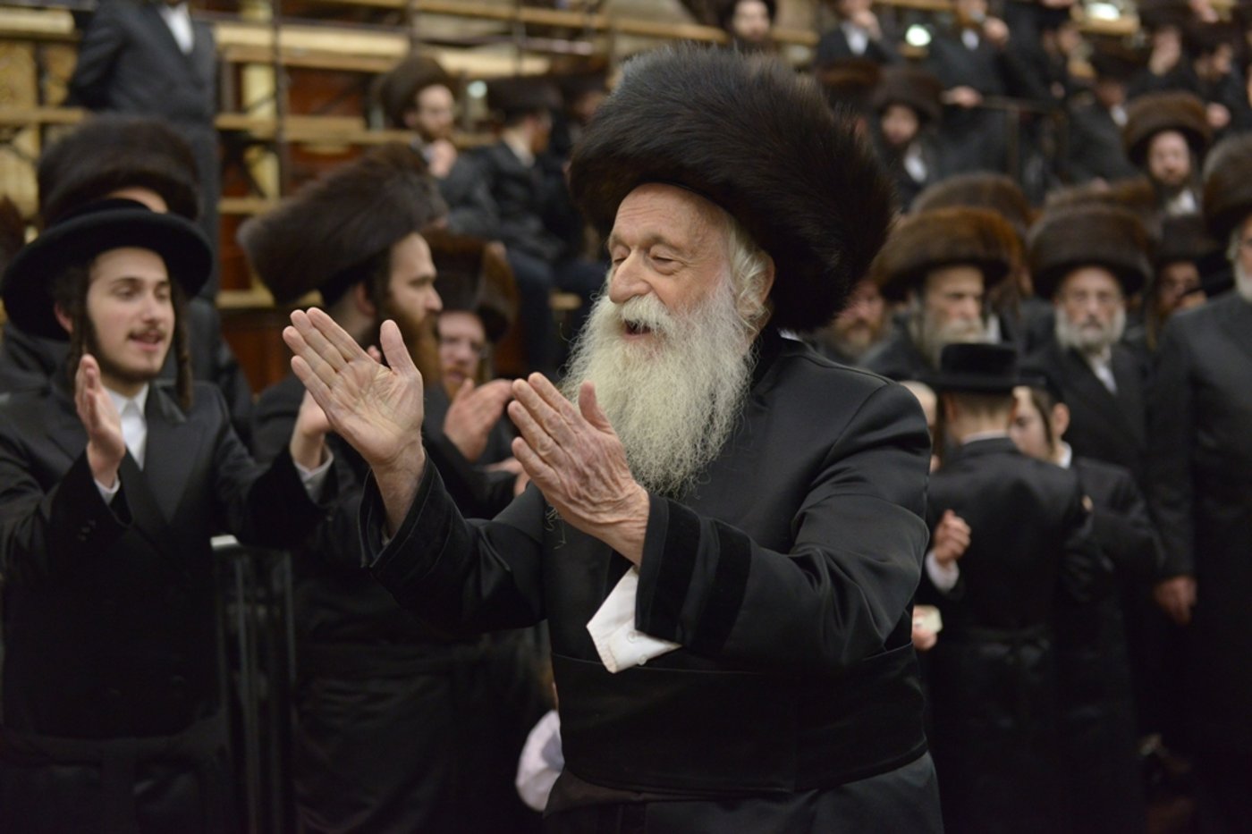 חתונת נכד האדמו"ר מסאטמר • גלריית ענק