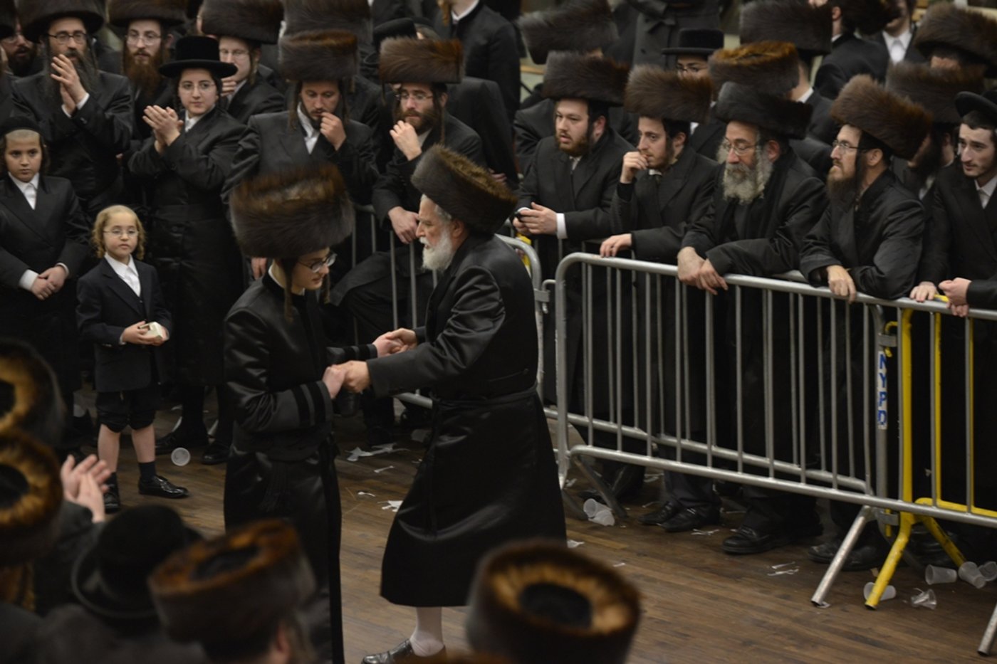 חתונת נכד האדמו"ר מסאטמר • גלריית ענק