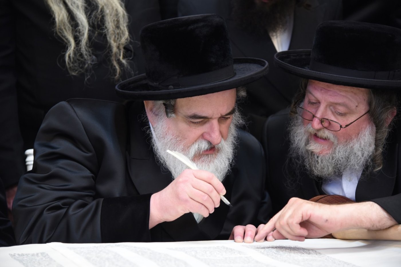 תיעוד: חנוכת בית והכנסת ס"ת לישיבת "עץ חיים - באבוב"