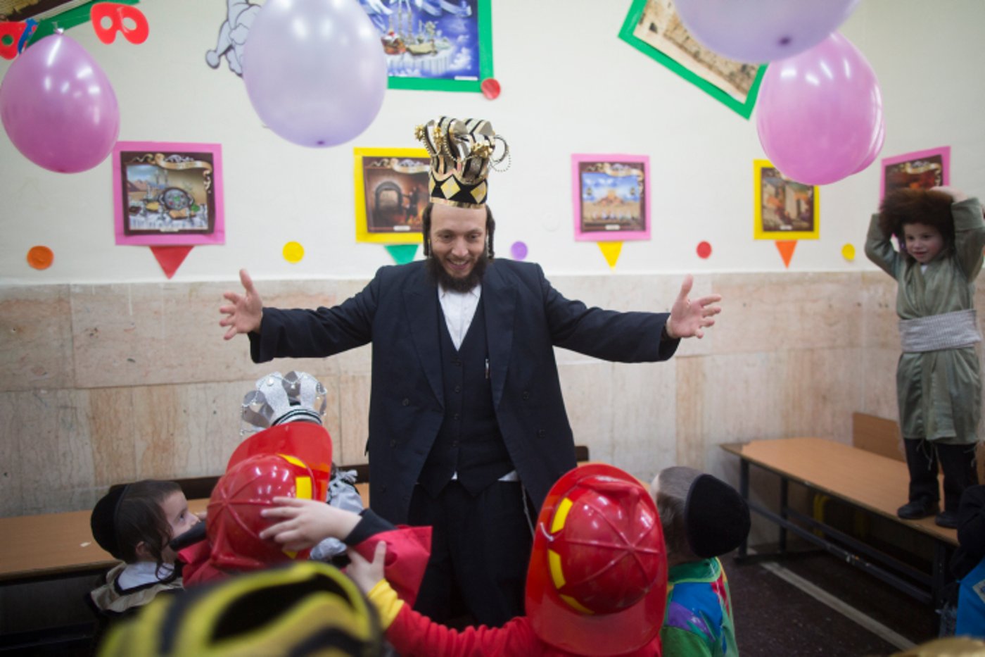 גלריה: ילדי פינסק-קרלין מחופשים