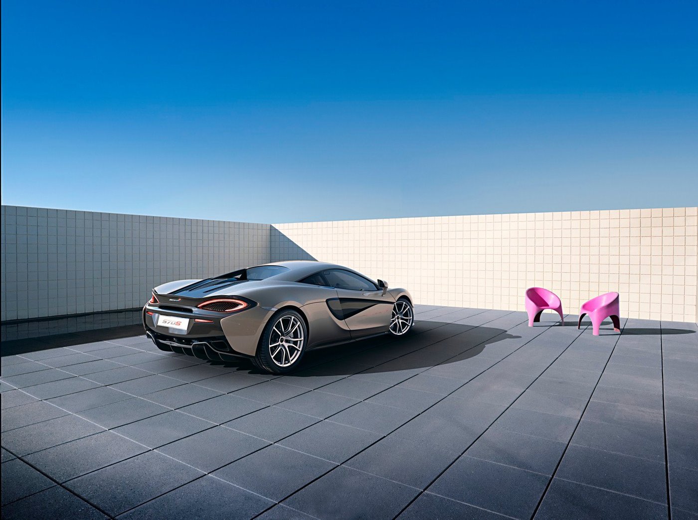 נעים להכיר: רכב הספורט מקלארן 570S