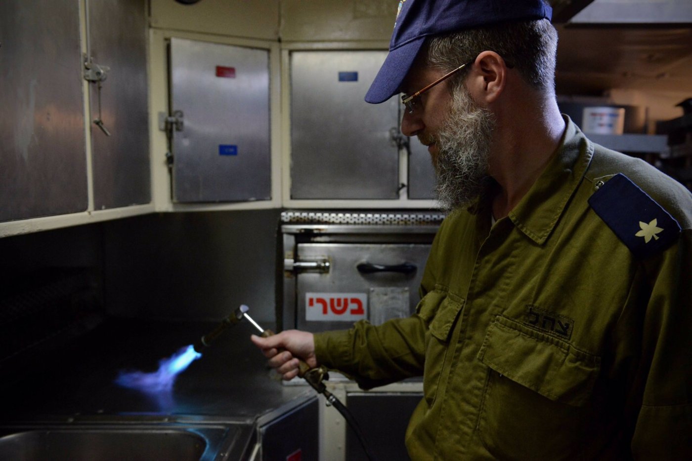 מיוחד ל"כיכר השבת": רב חיל הים מסביר על ליל הסדר בספינות החיל