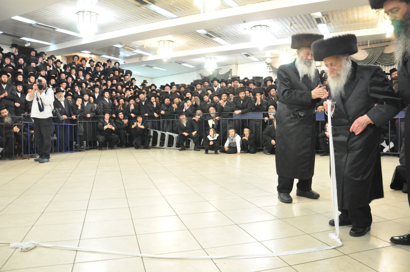 גלריה: מראות מחייו של מרן רבי שמואל הלוי וואזנר זצוק"ל