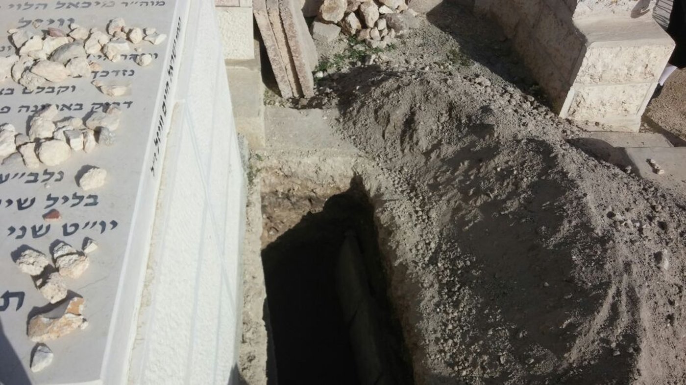 אלפים השתתפו בהלוויתו של החתן יצחק סאמט ז"ל