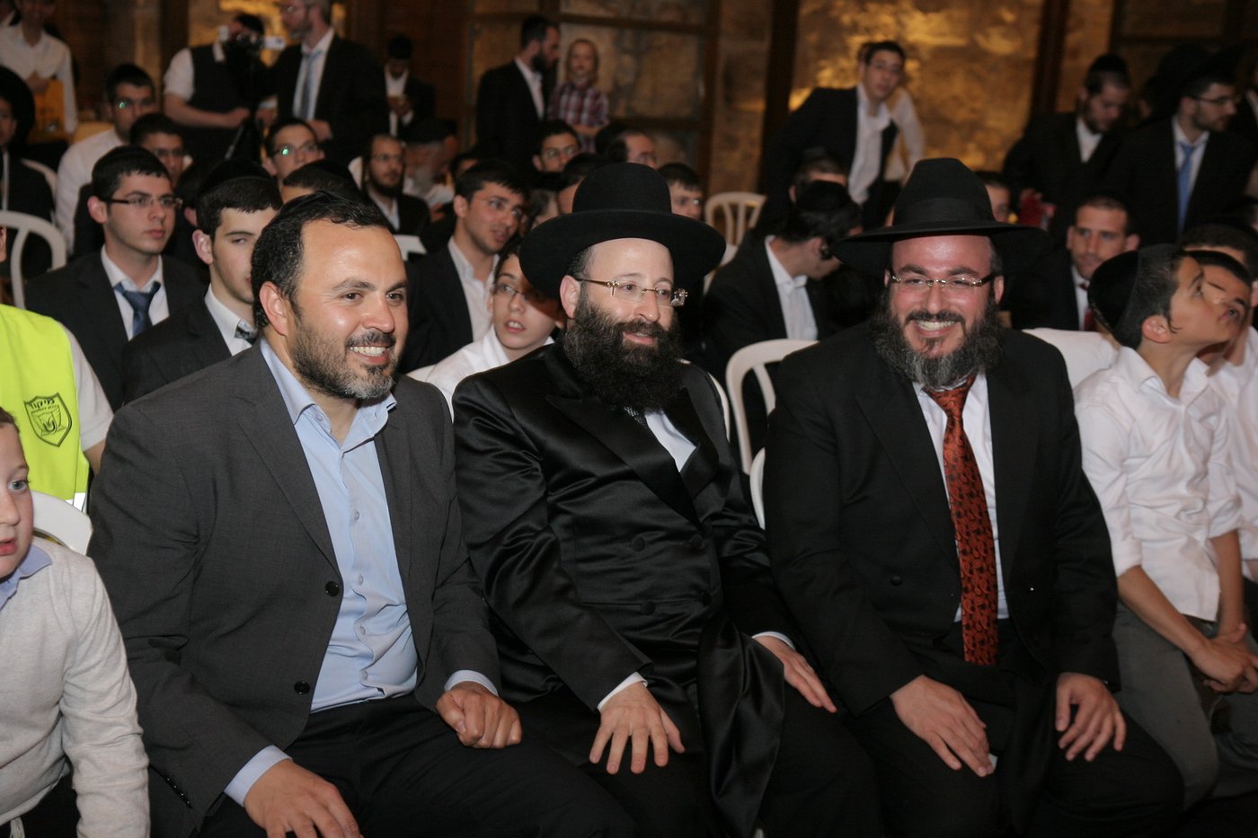 הקומזיץ' הגדול של רדיו 'קול ברמה' במנהרות הכותל • וידאו ותמונות