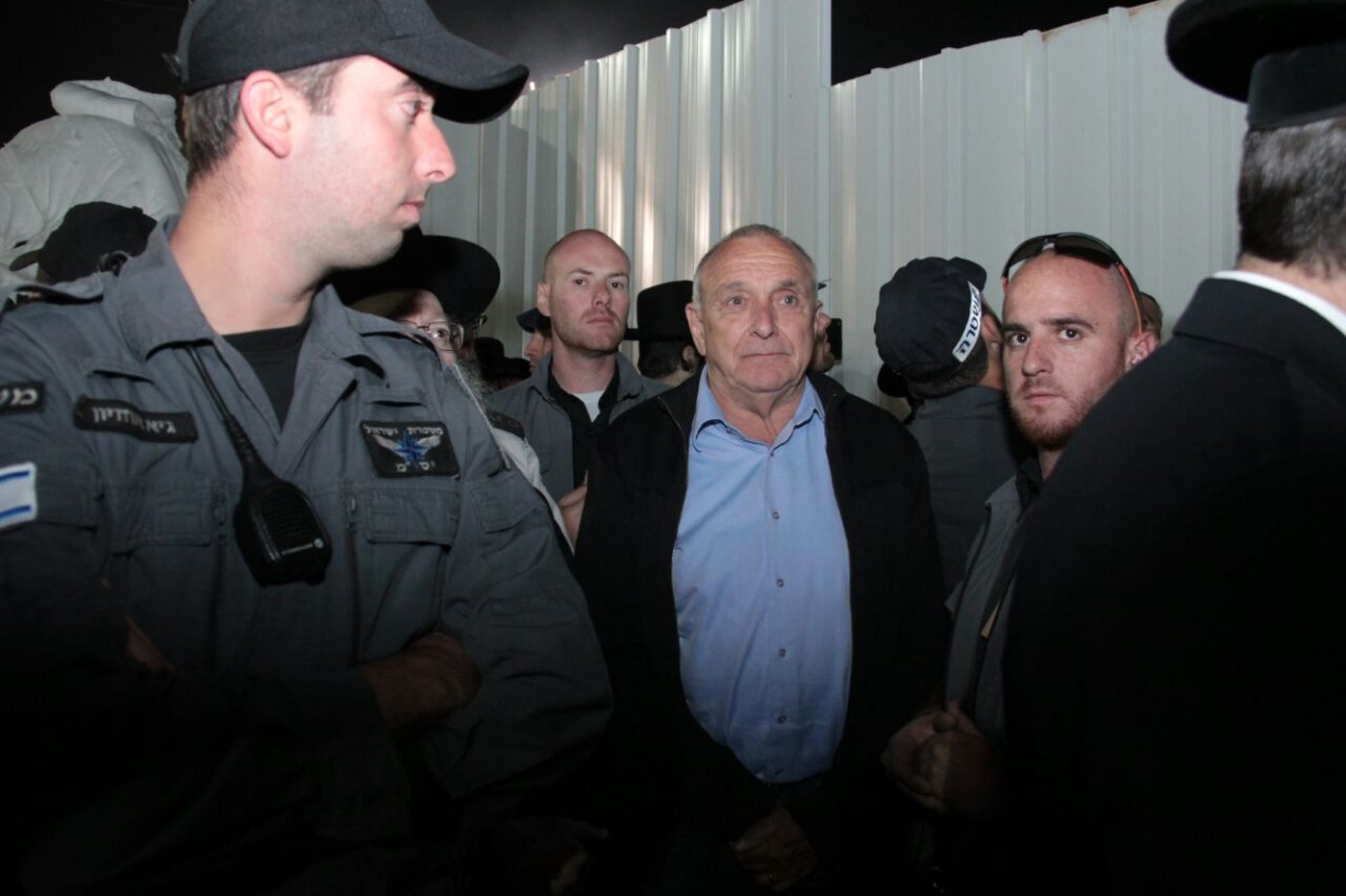 ההדלקה והריקודים: גלריה מהמדורה של חסידות בויאן