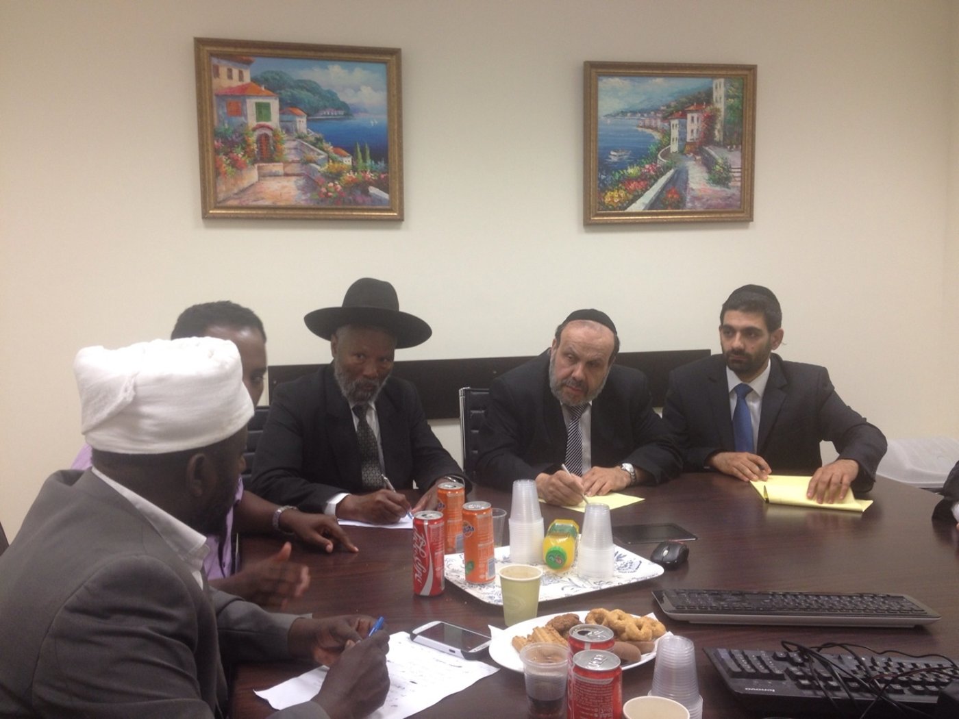 שר הדתות: "עשינו ונעשה הכל לשלב אתיופים"