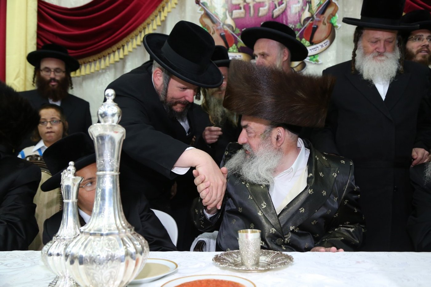 בר מצווה לנכד הרבי מלעלוב • ודאו ותמונות