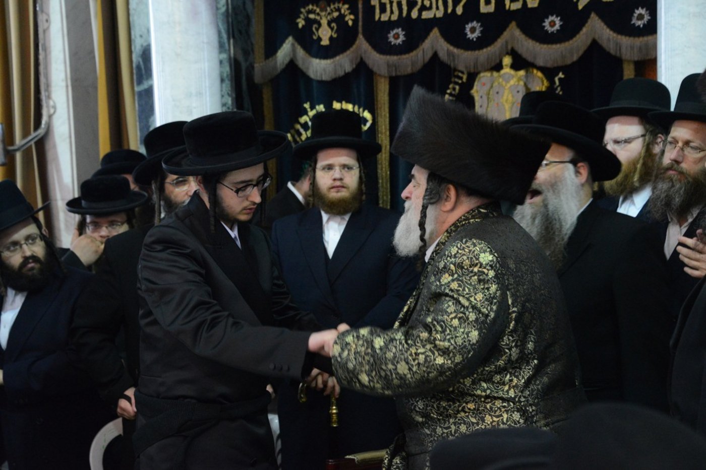שמחת התנאים בחצרות סאטמר - ויז'ניץ ו'דברי משה'. תיעוד