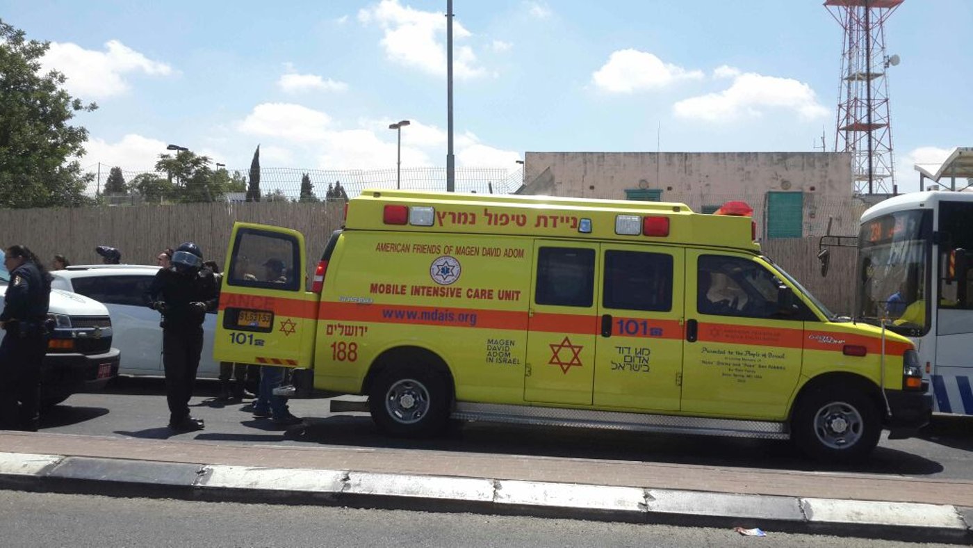 סמוך לקבר רחל: מחבלת דקרה חיילת, מצבה קשה