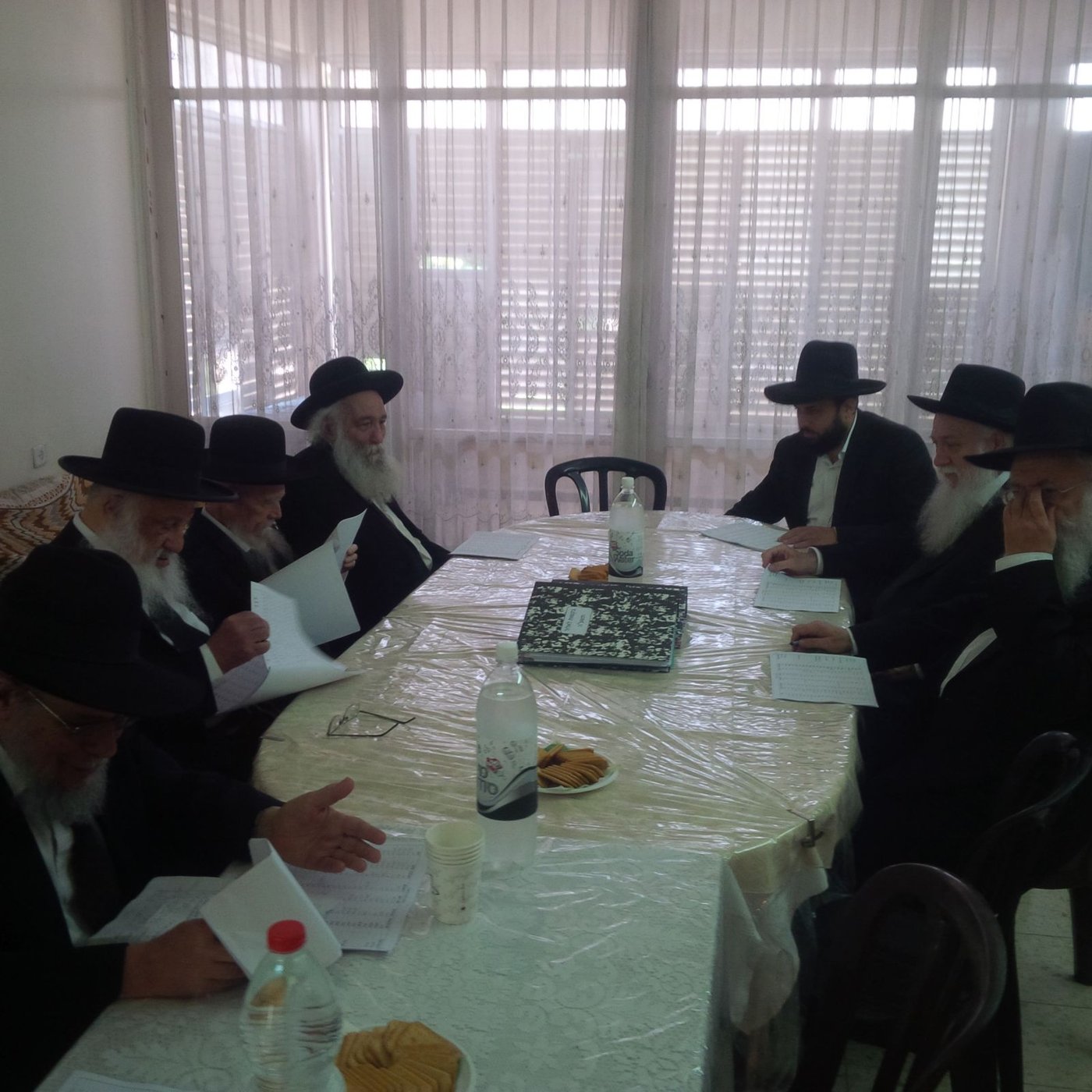 מבין מאות מתמודדים: רבני פוניבז' החליטו מי יתקבל לשיעור א' בשנה הבאה