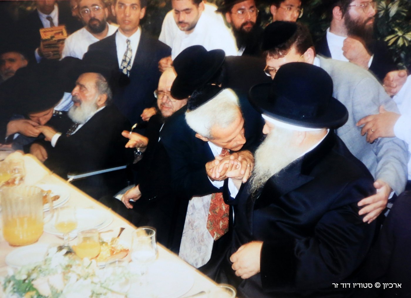 בבא ליאון זצ"ל עם גדולי ישראל • תמונות חייו