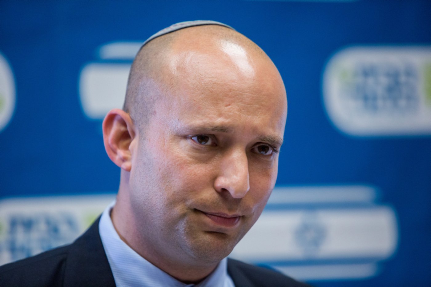 הבית היהודי הגישו תלונה במשטרה על הסתה נגד נפתלי בנט