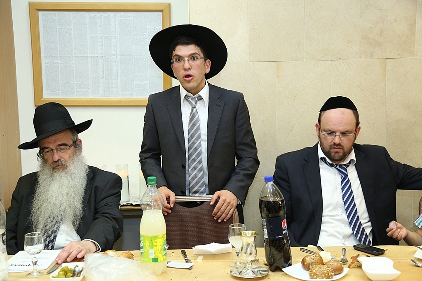 בבית הכנסת בו אירע הטבח: ברית לנכד הנרצח • צפו בתיעוד