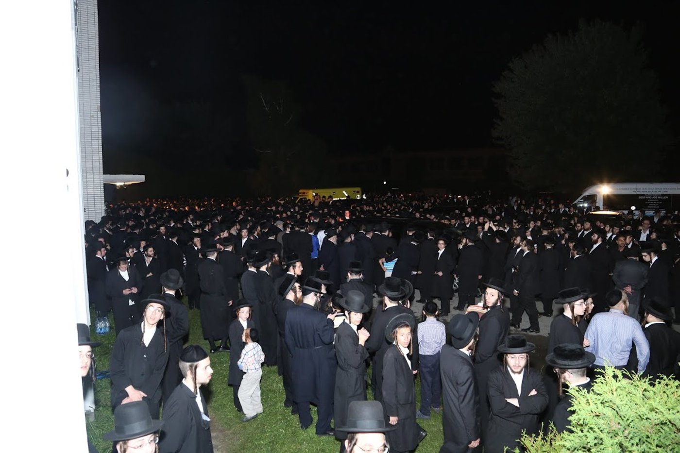תיעוד ענק: הלוויית הרבי מטאהש זצ"ל