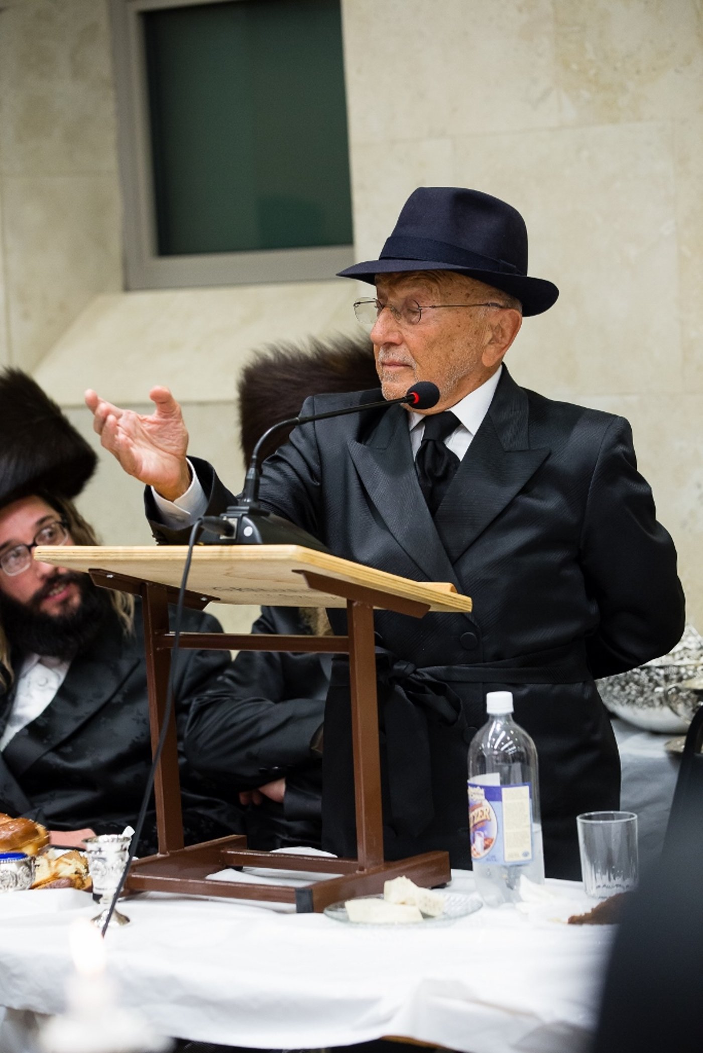 גלריה: סעודת הילולא בביהמ"ד בורשטיין