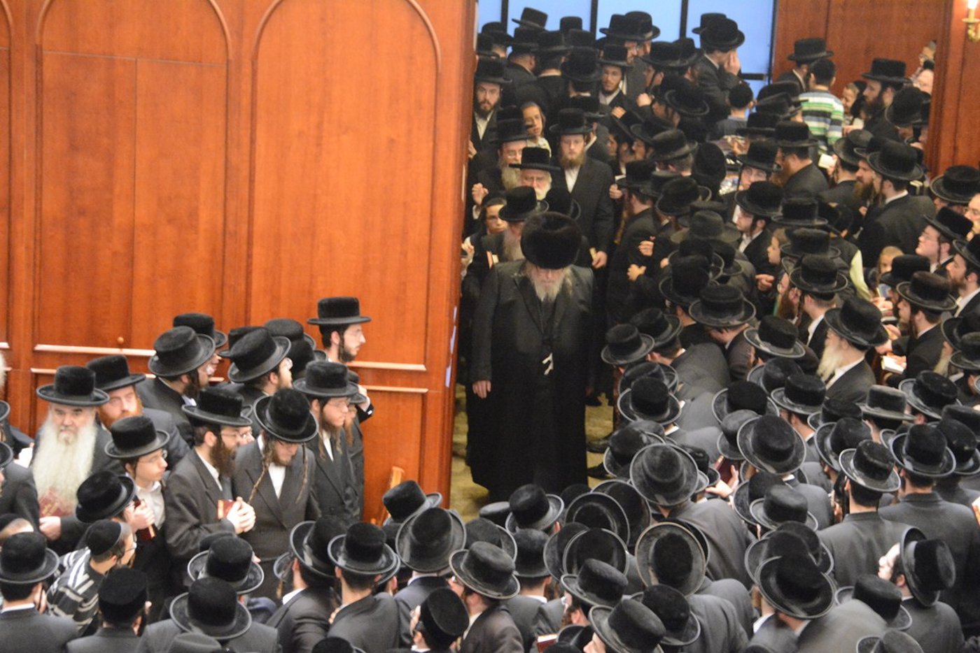 סליחות ראשונות עם האדמו"ר מבעלזא • גלריה
