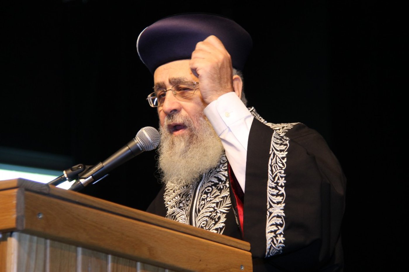 הראשל"צ הגר"י יוסף בעצרת סליחות בצפת עם התזמורת האנדלוסית • תיעוד