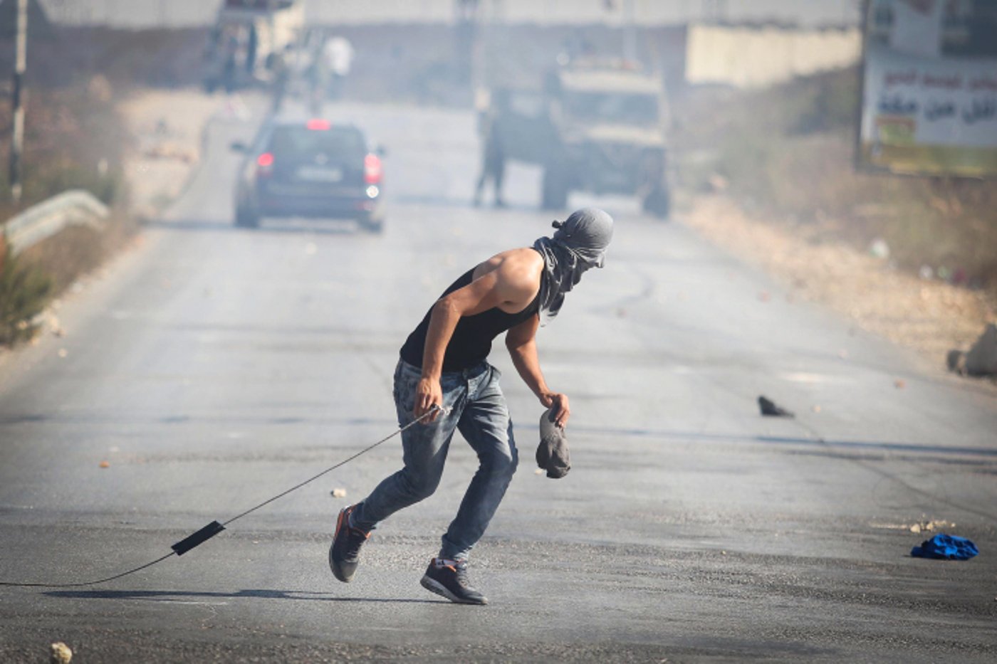 ירושלים: 13 ערבים נעצרו בחשד ליידוי אבנים