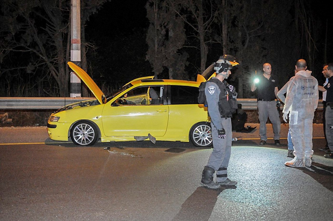 (צילום: עידו ארז, ג'ורג' גינסברג, אסף ברזינגר תיעוד מבצעי מד