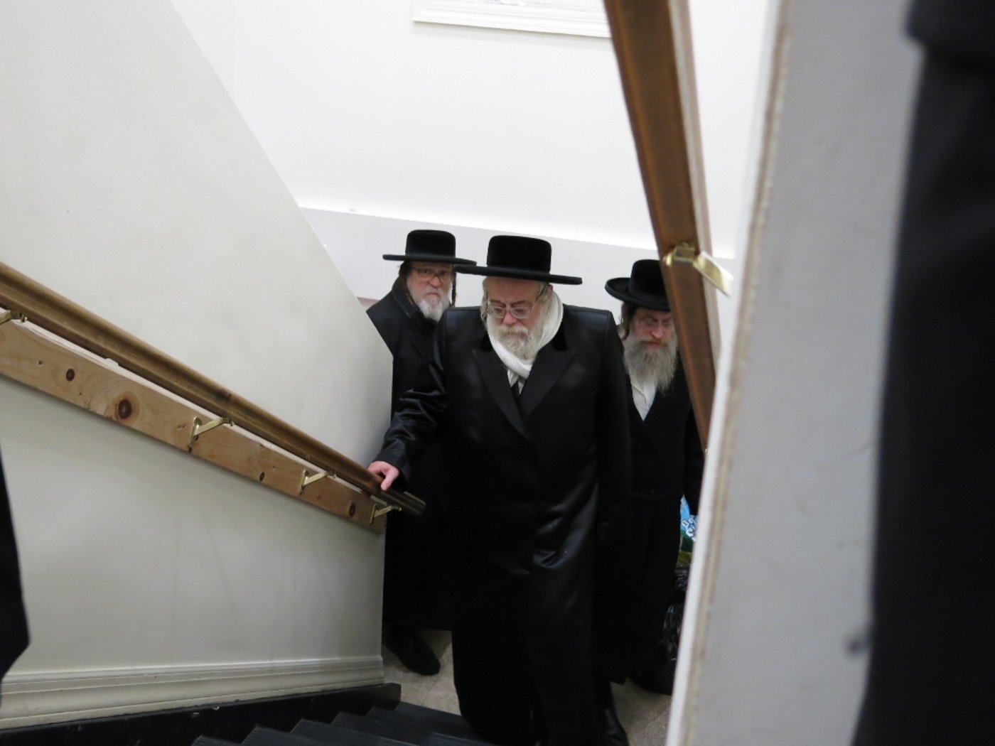 הרבי מתולדות אהרן בביקור בבורו פארק • תיעוד