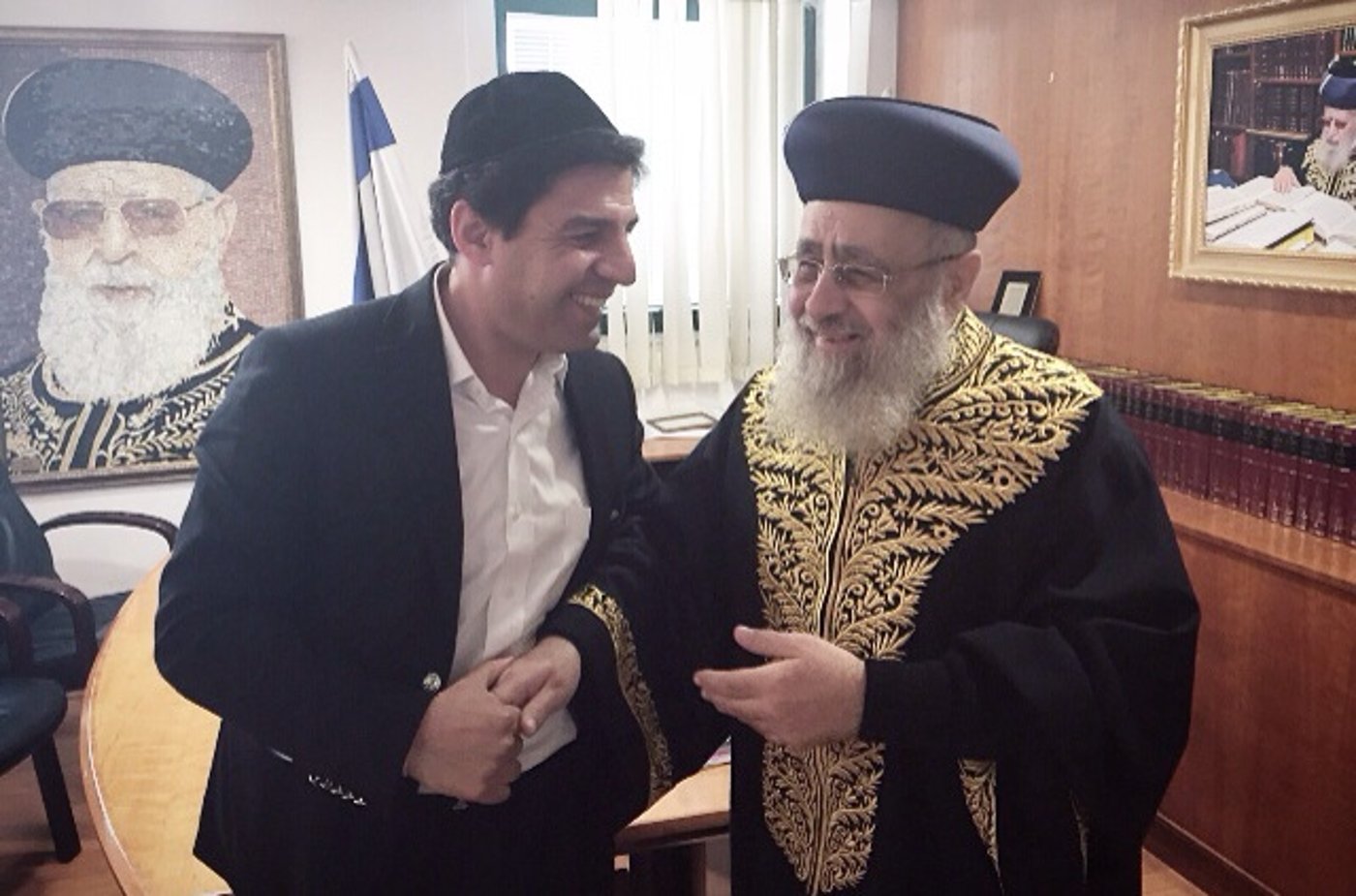הראשל"צ ומרדכי חסידים עוזרו של הגר"ב שמואלי