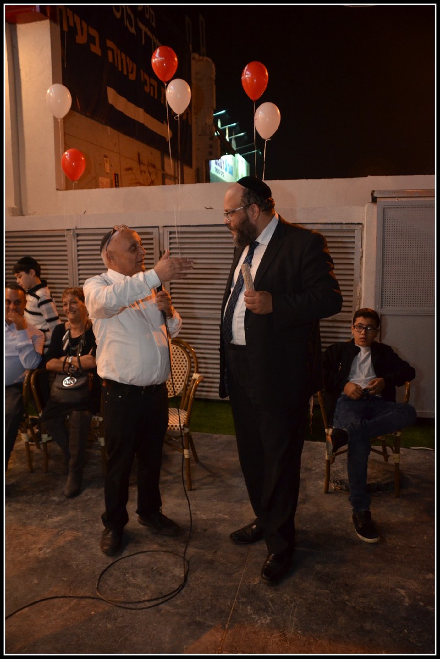 קפה נאמן – גם לבני ברקים מגיע!