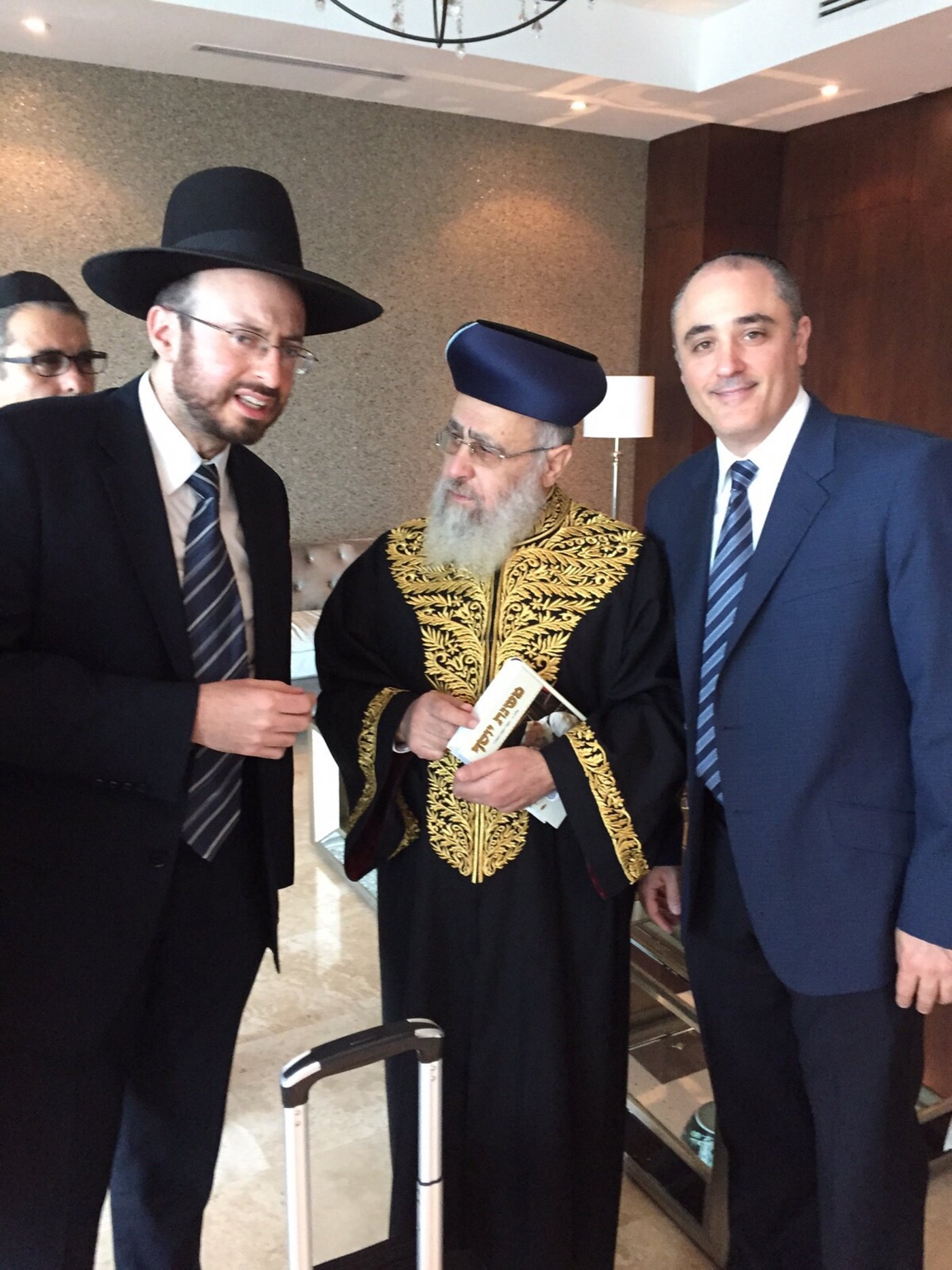 הראשל"צ הגאון רבי יצחק יוסף ייפגש עם נשיא פנמה וארלה