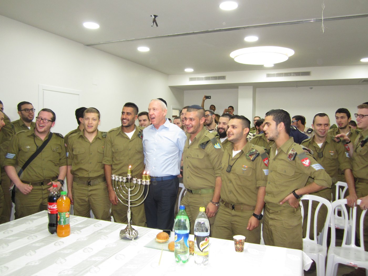 גלנט לחיילים חרדים: כפיית גיוס תשיג תוצאה הפוכה