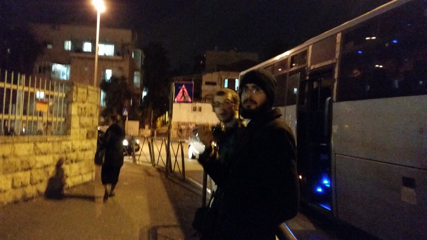 תחת אבטחה כבדה: הרב אמנון יצחק מסר שיעור בירושלים