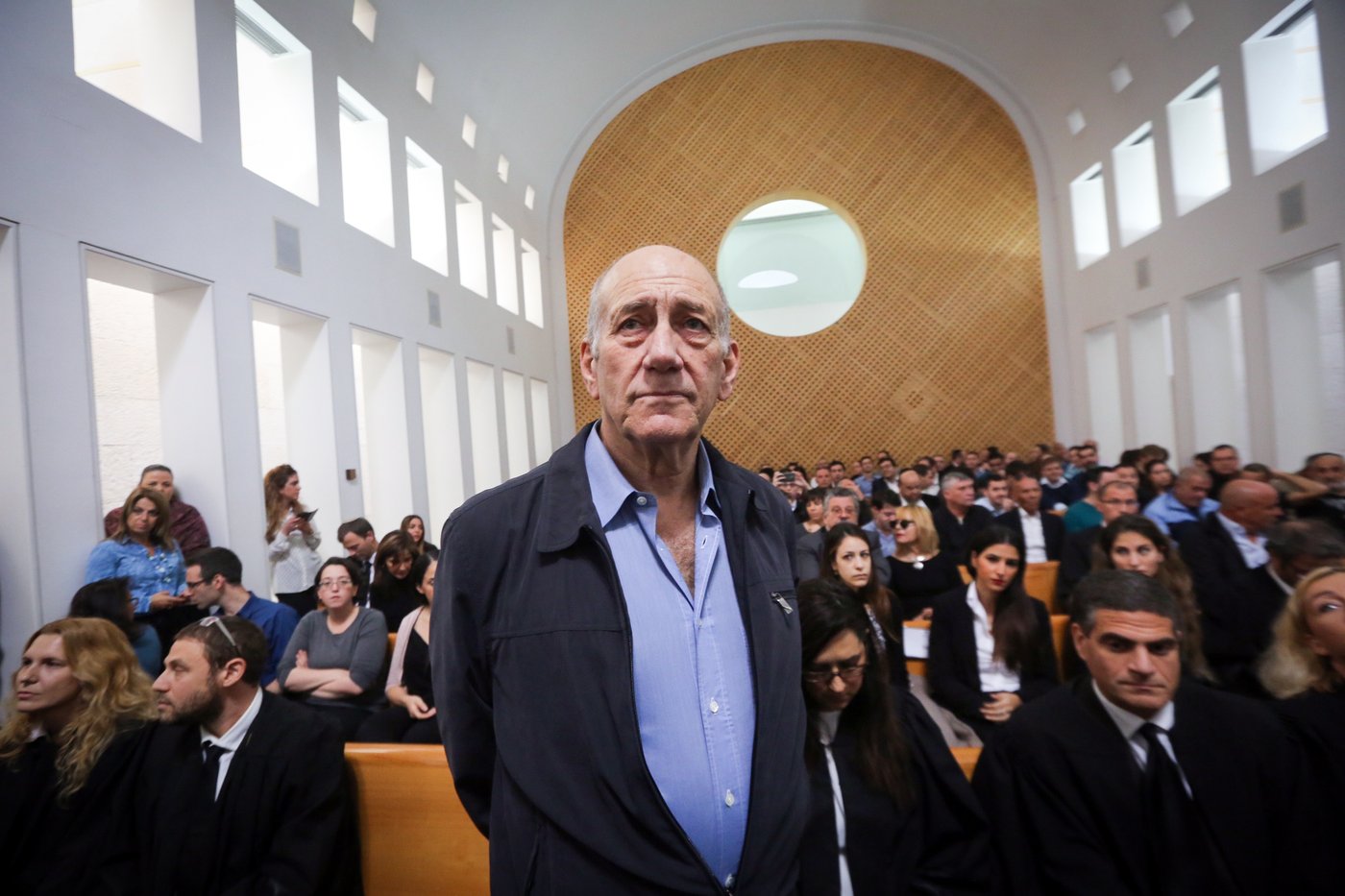 צפו: ההכרעה בפרשת הולילנד בתמונות