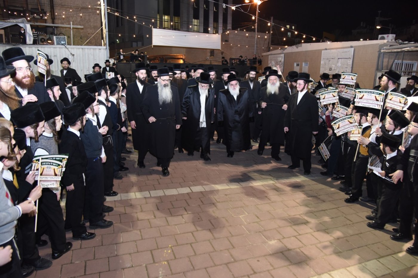 וביום השלישי: הרבי מסקווירא ביקר בבני ברק