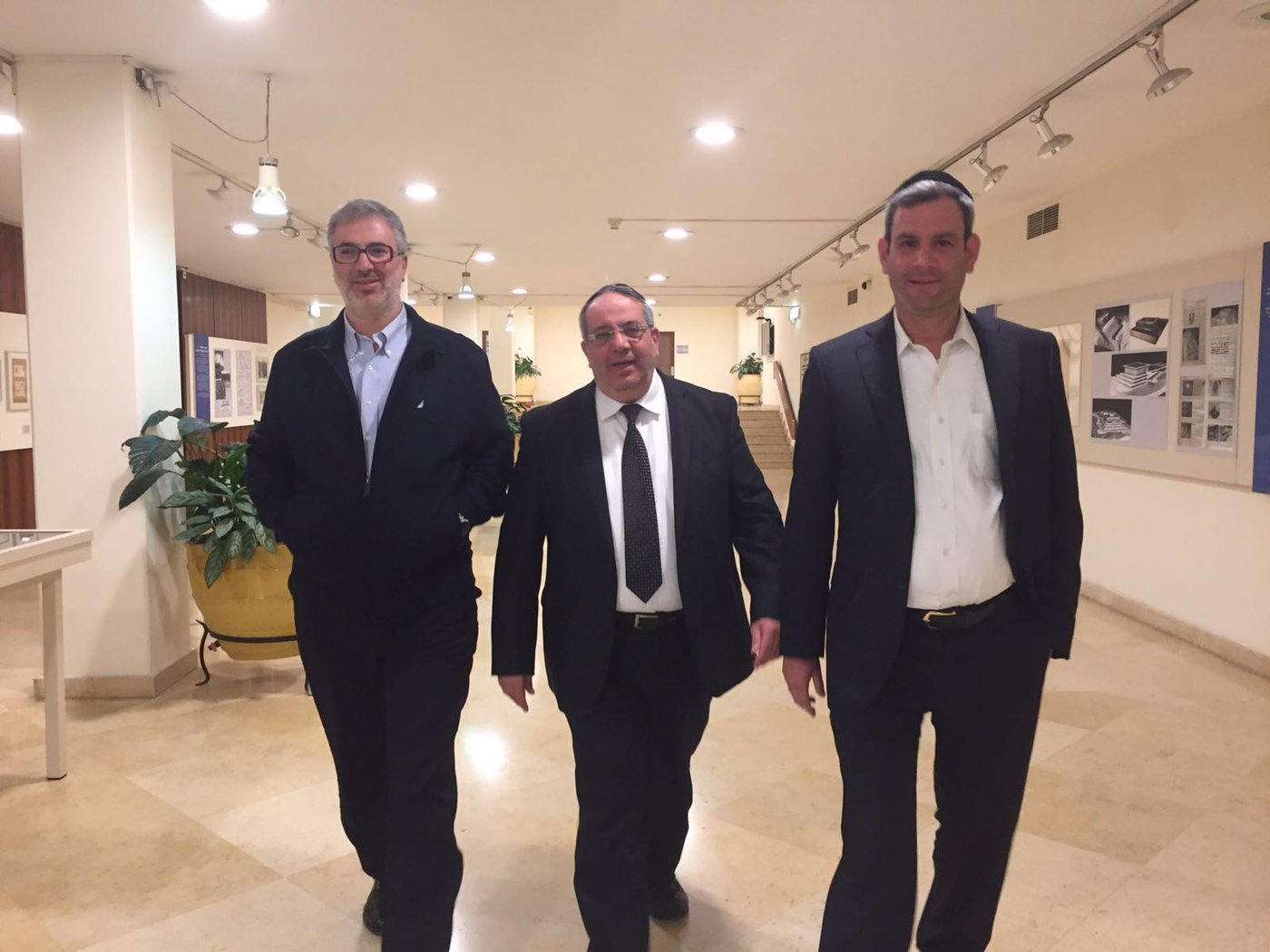 לפני שיהפוך לח"כ: יגאל גואטה עשה סיבוב במשכן הכנסת