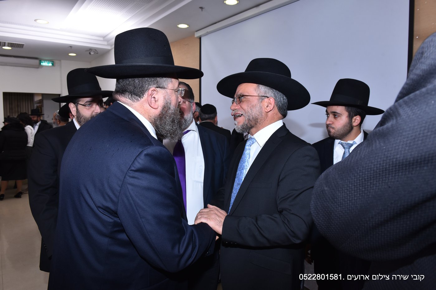 תיעוד ענק: צורי קריספל בירמץ את בן הזקונים