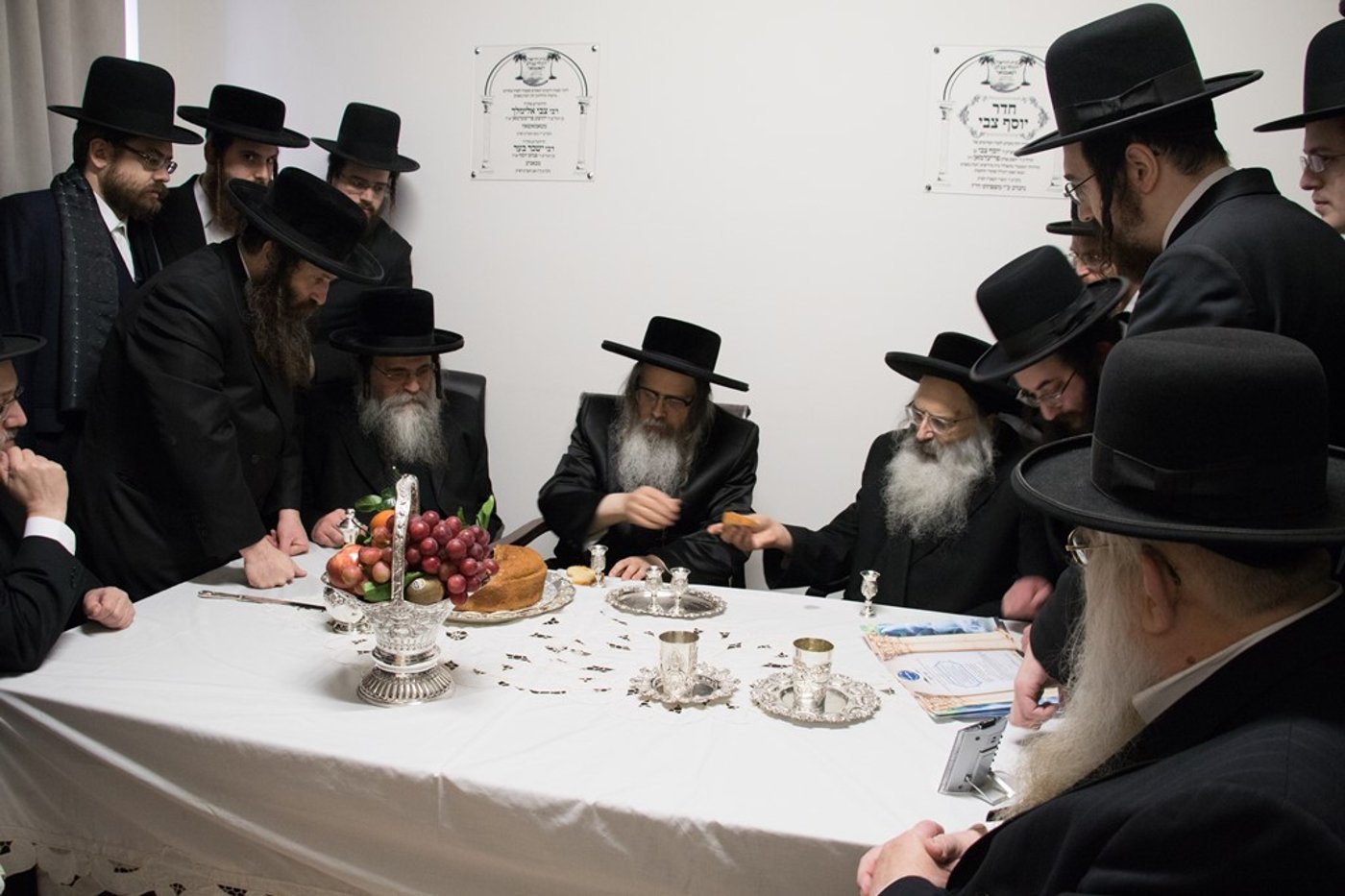 גלריה: האדמו"ר מסאטמר קפץ לביקור בזק באנטוורפן