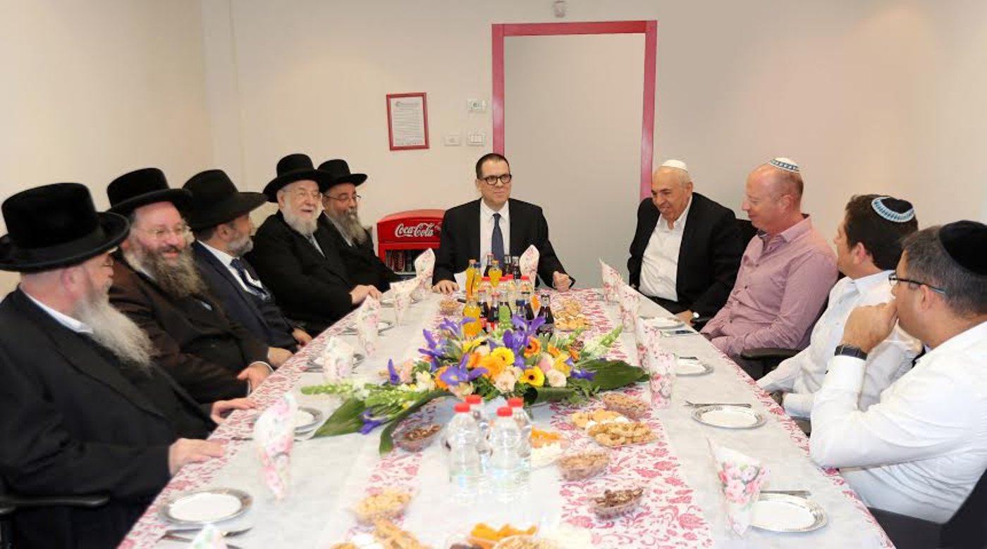 "זריזים מקדימים" מפעל "קוקה-קולה" הוכשר לפסח