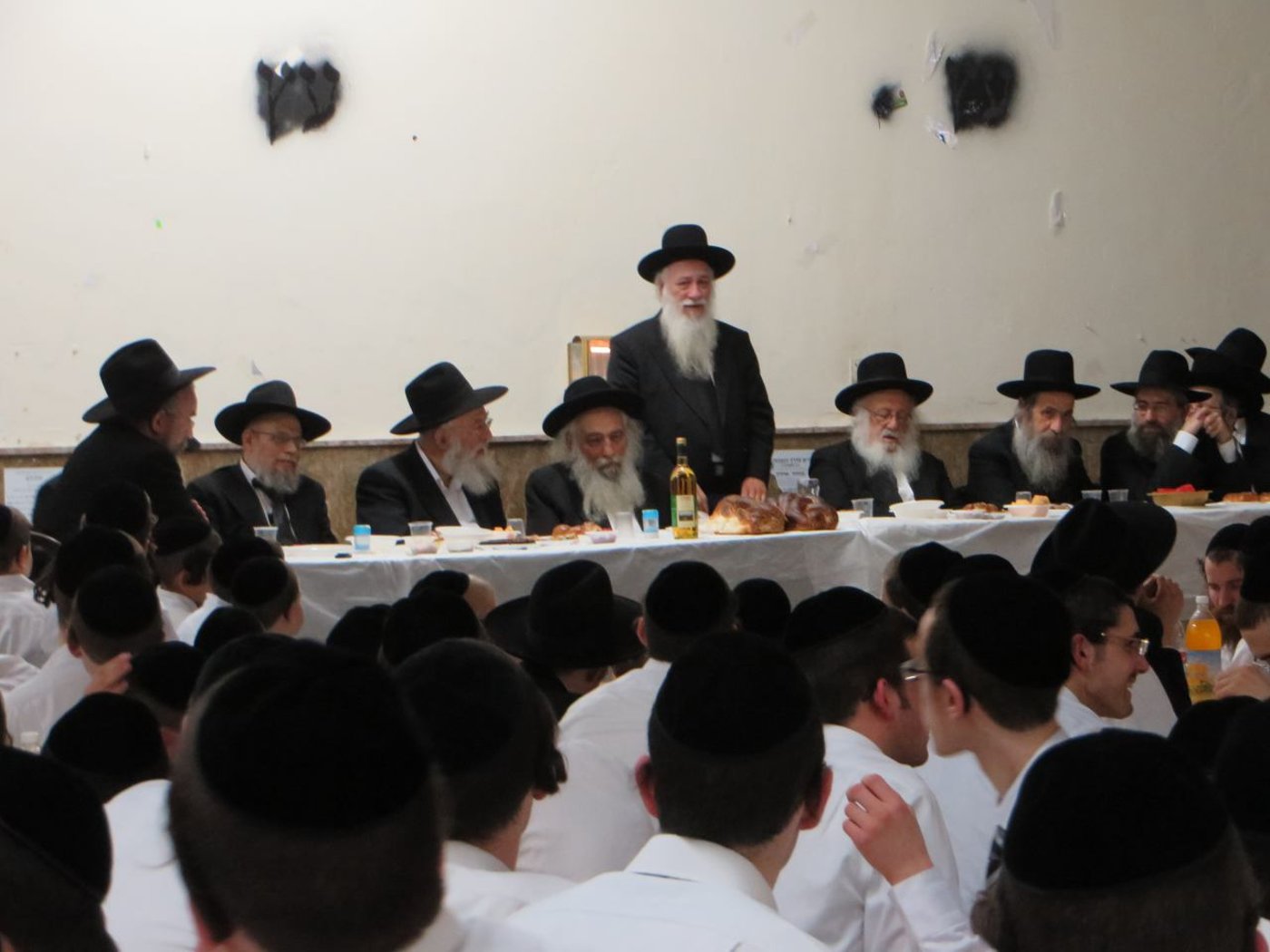 צפו: מראות מחייו של ראש ישיבת פוניבז' הגאון רבי חיים שלמה ליבוביץ' זצ"ל
